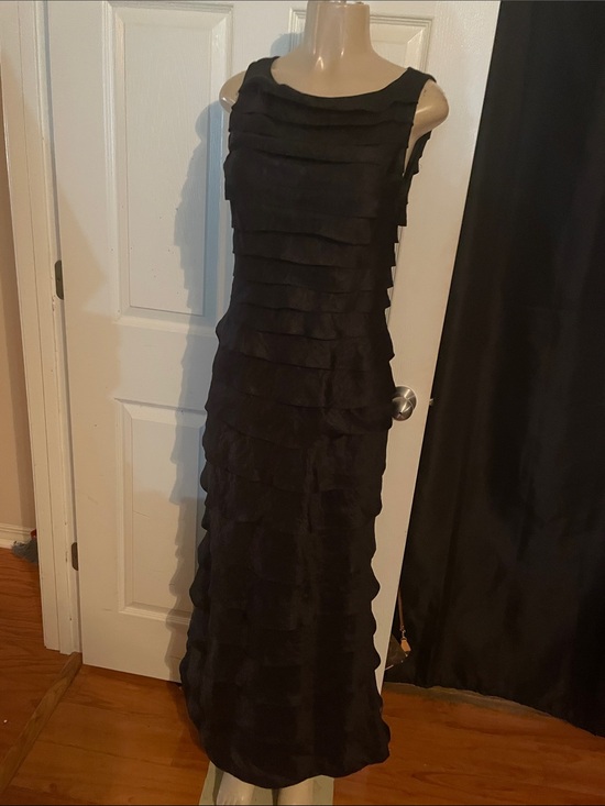 Adrianna Papell Dresses & Skirts - Adrianna Papell Black Tiered Maxi Dress